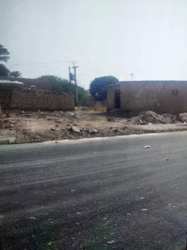 خانه مخروبه