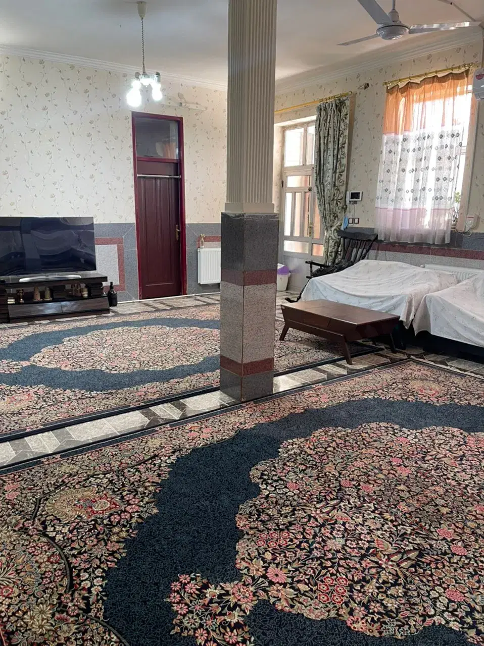 منزل سه نبش  بر خیابان اصلی باقری حد فاصل امام ۴۰۰