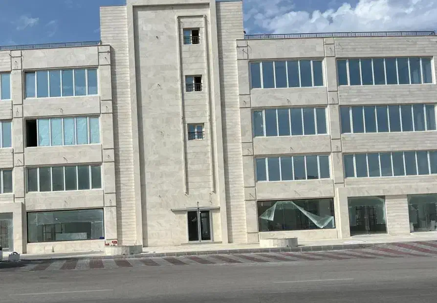 16متر مغازه ..تهاتر با مسکن مهر کیانمهر و ماهدشت