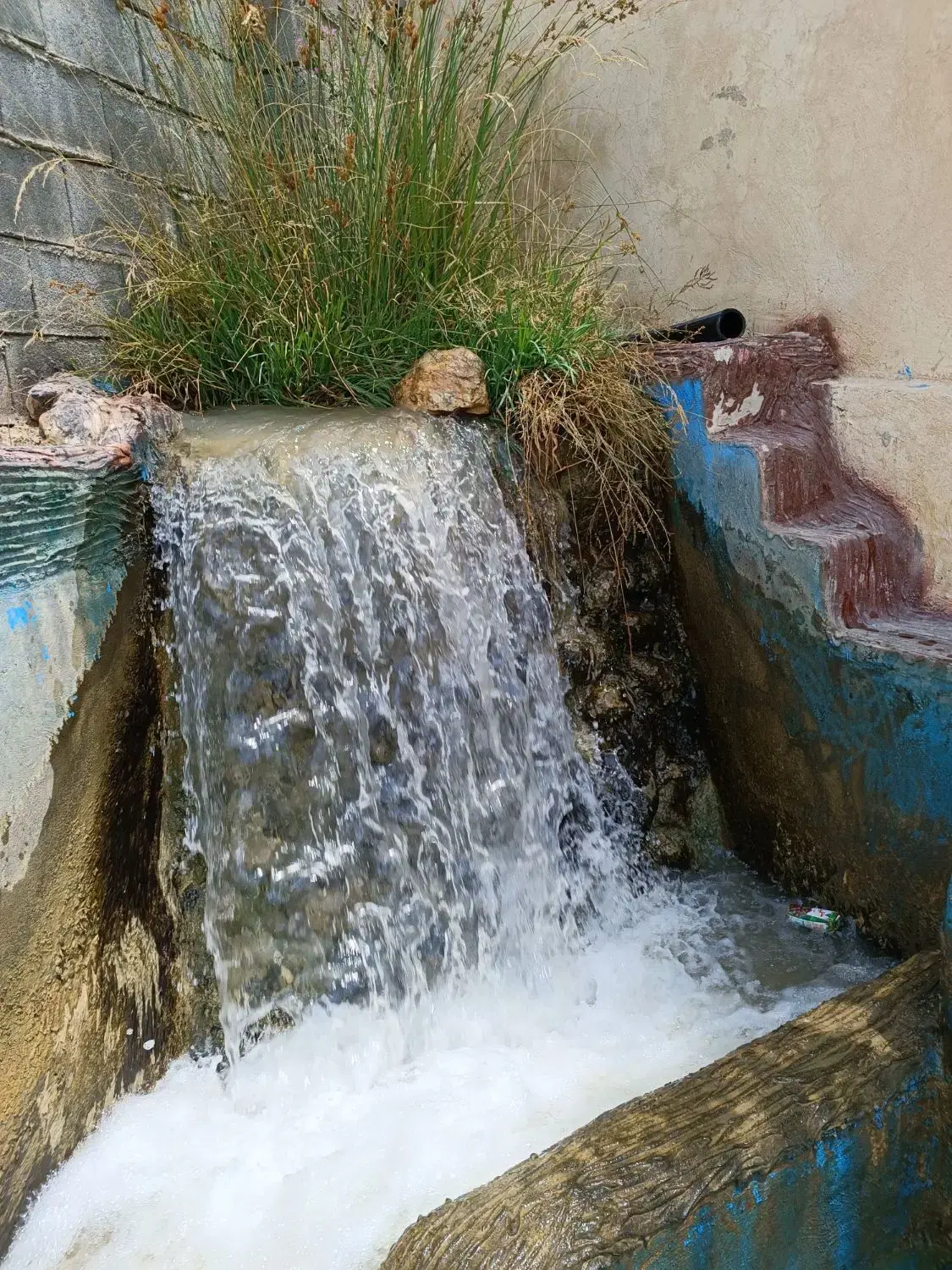 اجاره باغ سوئیت استخر دار در سربست سپیدان