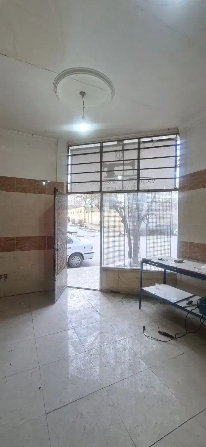 فروش مغازه تجاری ۱۶ متری