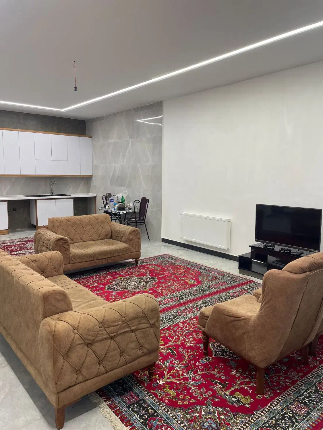 اجاره ویلا نوساز مدرن و لاکچری زیباکنار