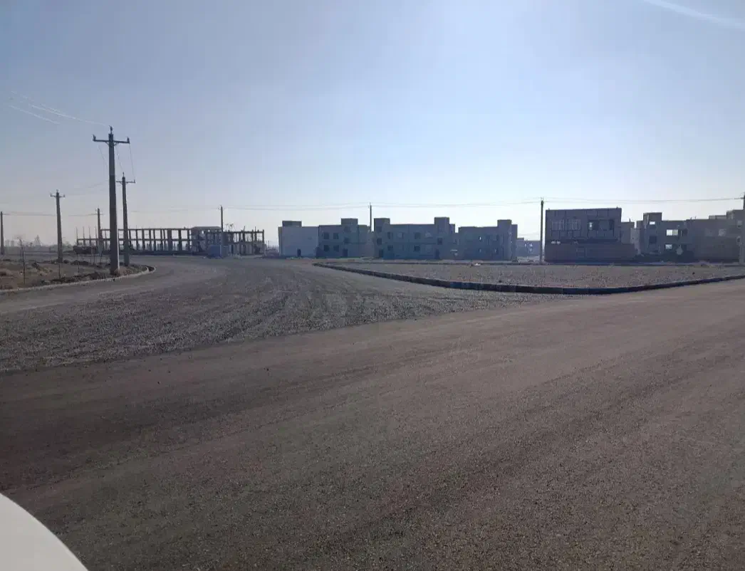 زمین مسکونی در شبستر با سند ششدانگ