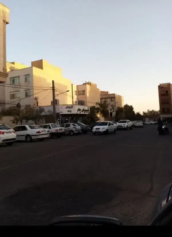 رهن و اجاره 25متر مغازه تجاری شهرک آزادی