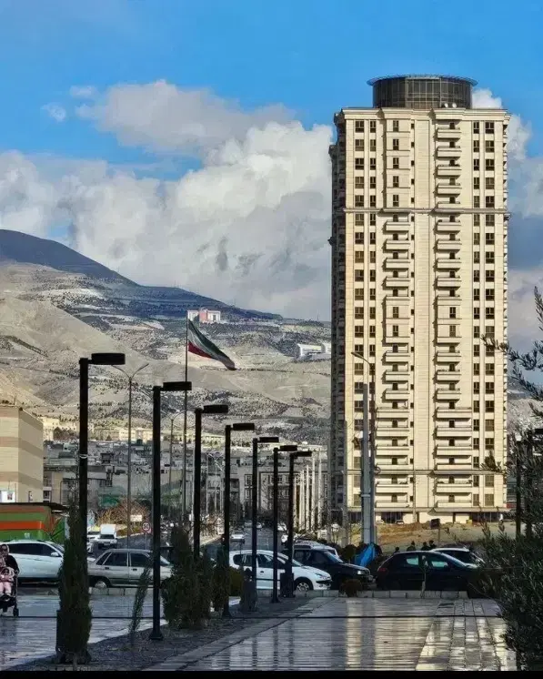 خانه ۱۰۰متر بعثت