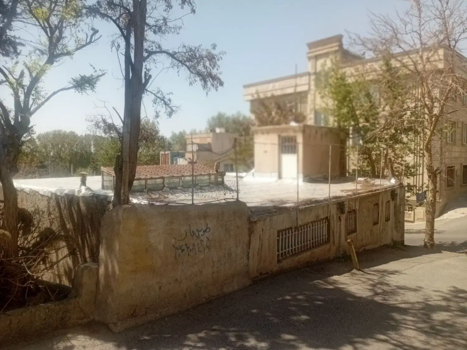 ۲۹۵ متر ویلایی کلنگی سند تک برگ