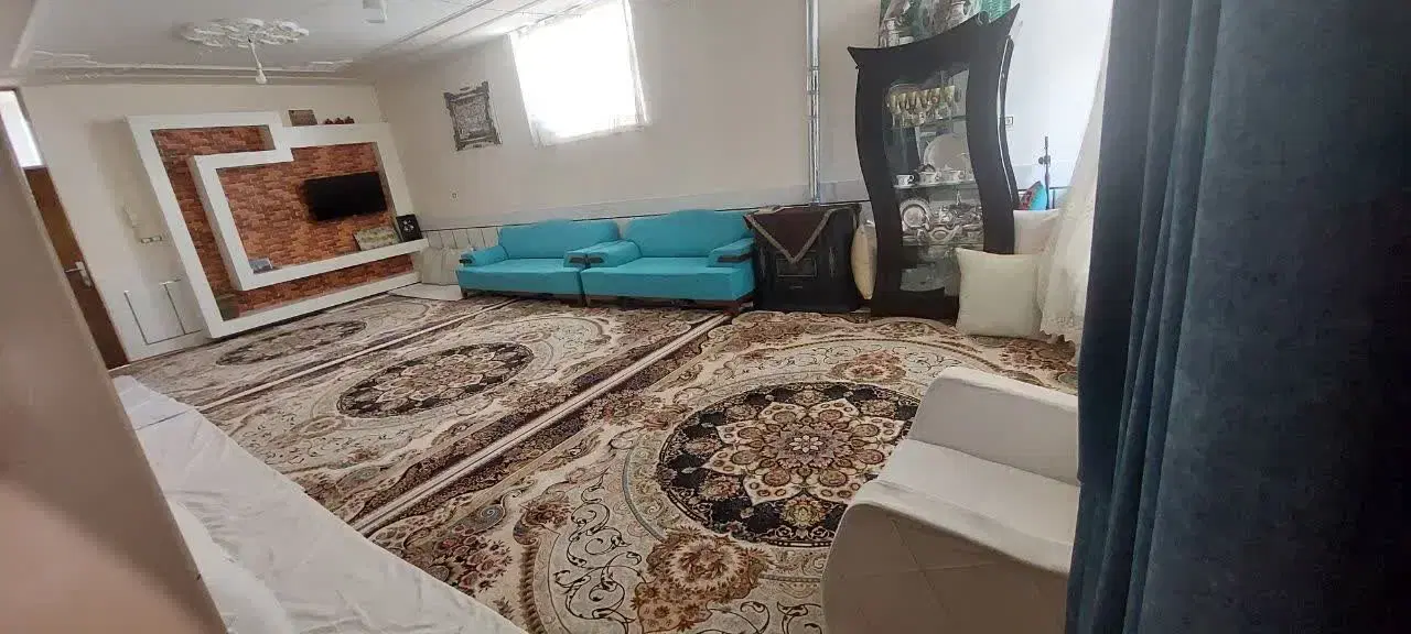 طبقه بالا از دو طبقه