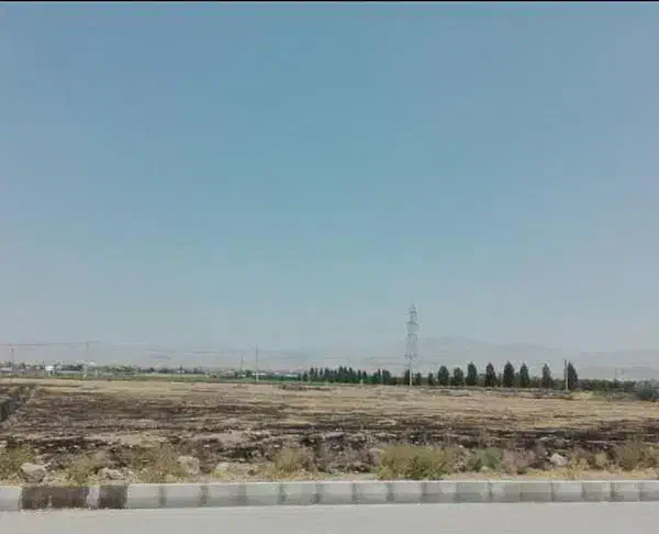 زمین بامجوز احداث سردخانه بالای صفر 5 ه ز ا ر  تنی