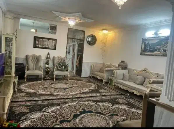 آپارتمان ۱۰۰ متری