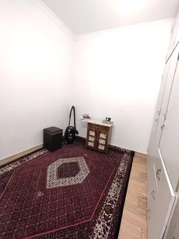 یه طبقه اپارتمان