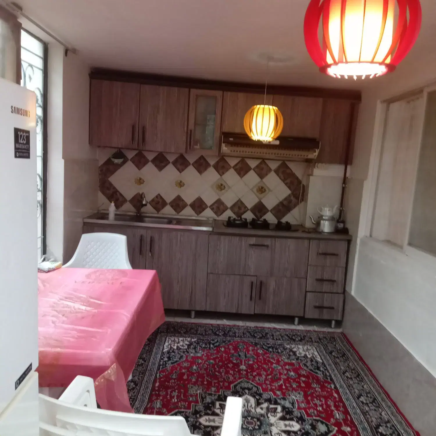 روزانه ویلا، سوییت دربست در باغ 1200 متری رشت.
