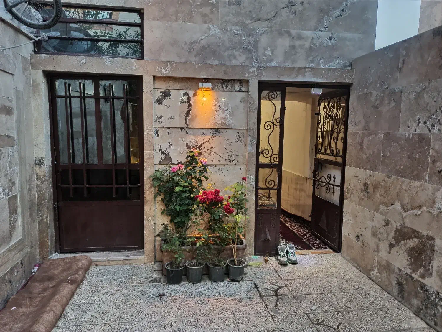 فروش یک آپارتمان 3 واحدی