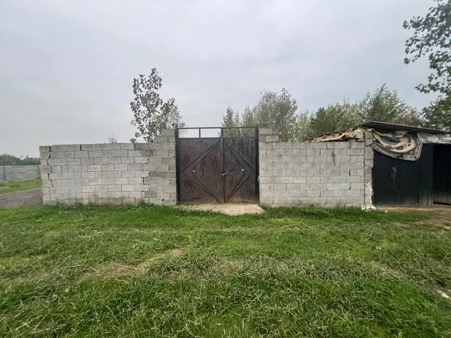 زمین مسکونی