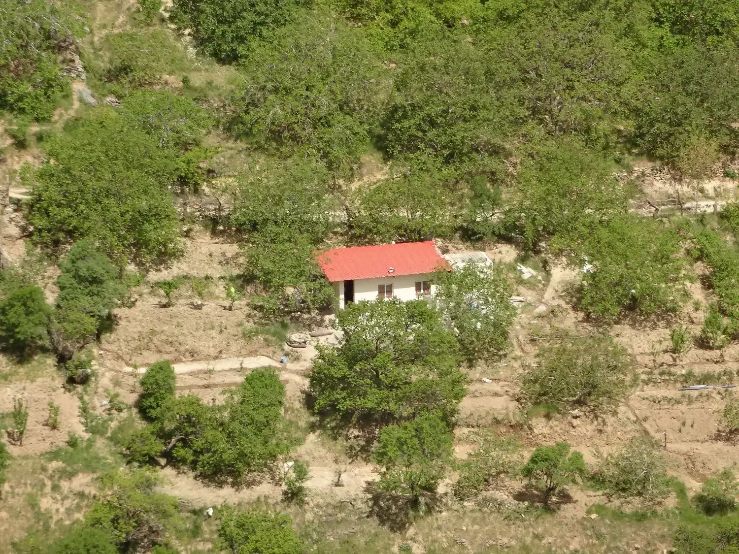 خانه باغ در روستای ملحمدره