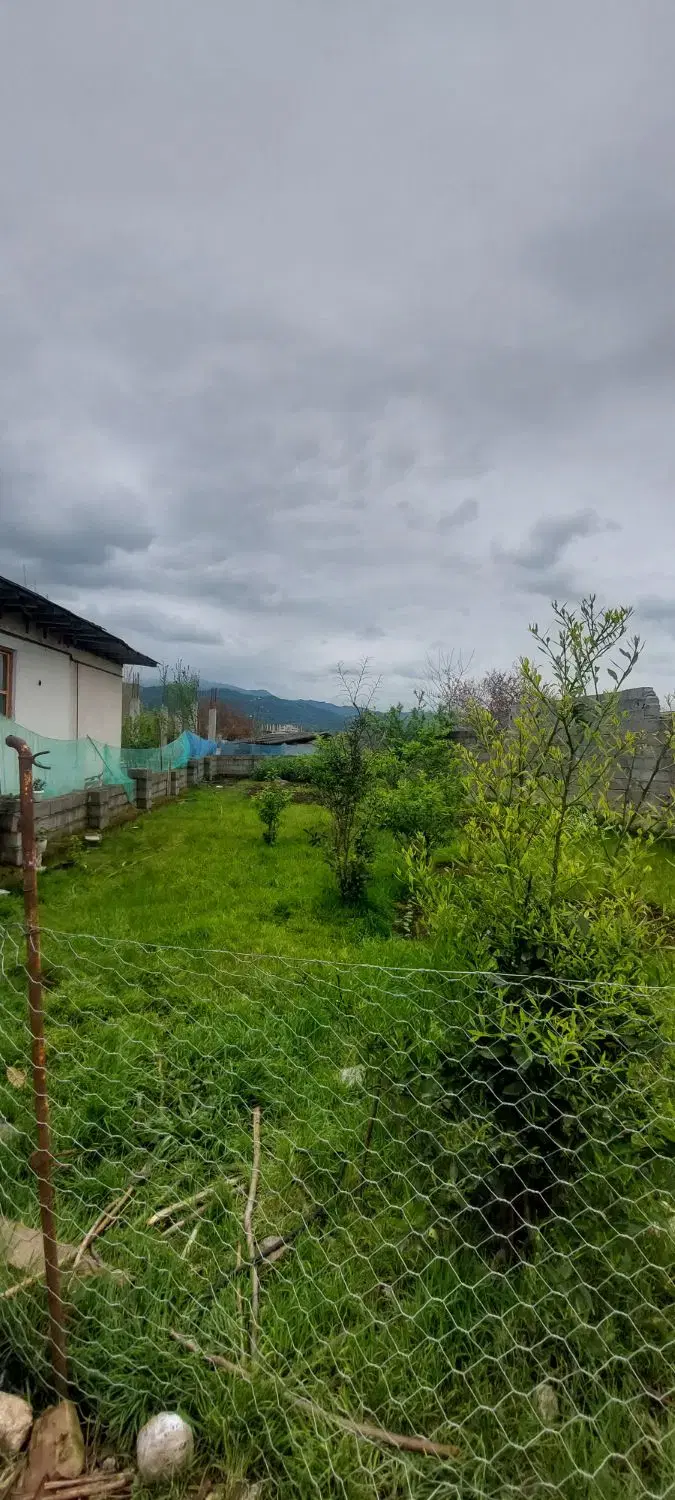 ۲۰۰متر زمین مسکونی سند تک ساحلی