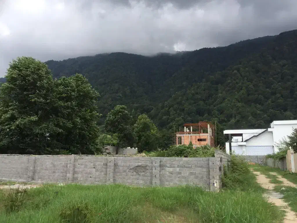 ۵۰۰ متر زمین نوشهر
