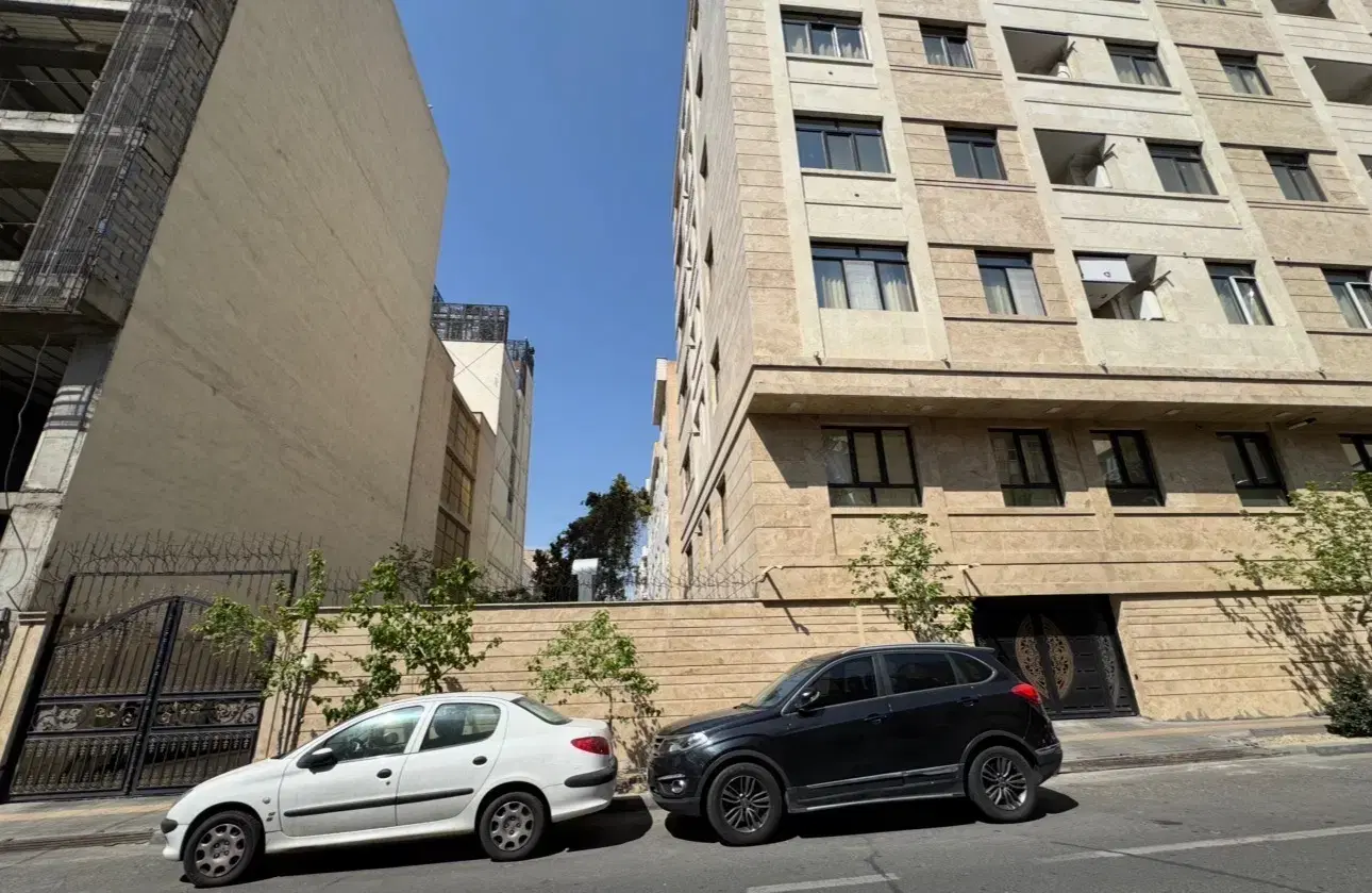۱۱۴متر نیروی هوایی