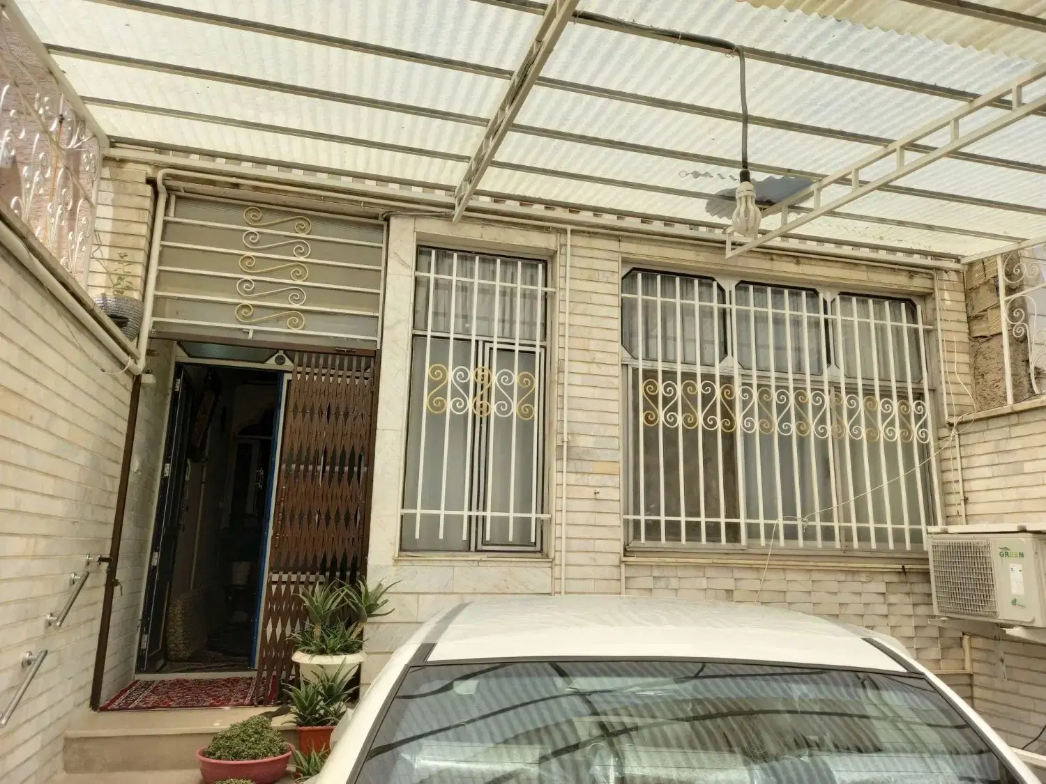 ویلایی ۹۰ متر