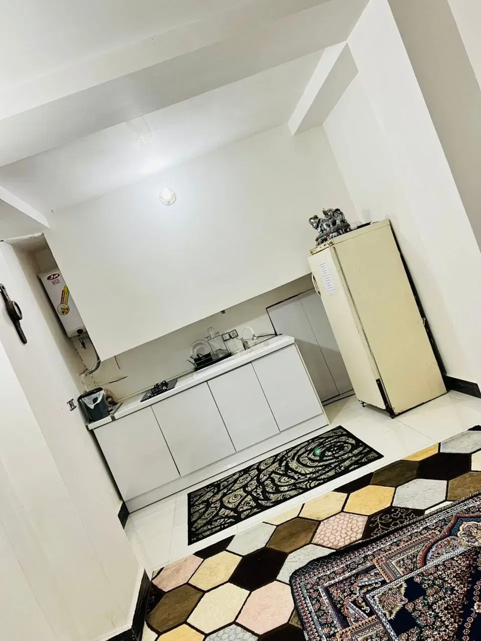 سوئیت تک خواب مجهز تمیز مرتب گلشهر سرباز سه
