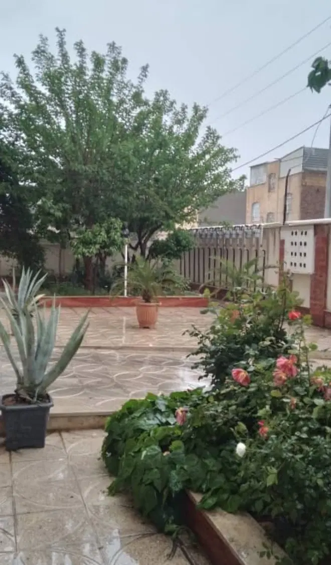 77 متری پارکینگ سندی _ سنددار _شهرک ارم