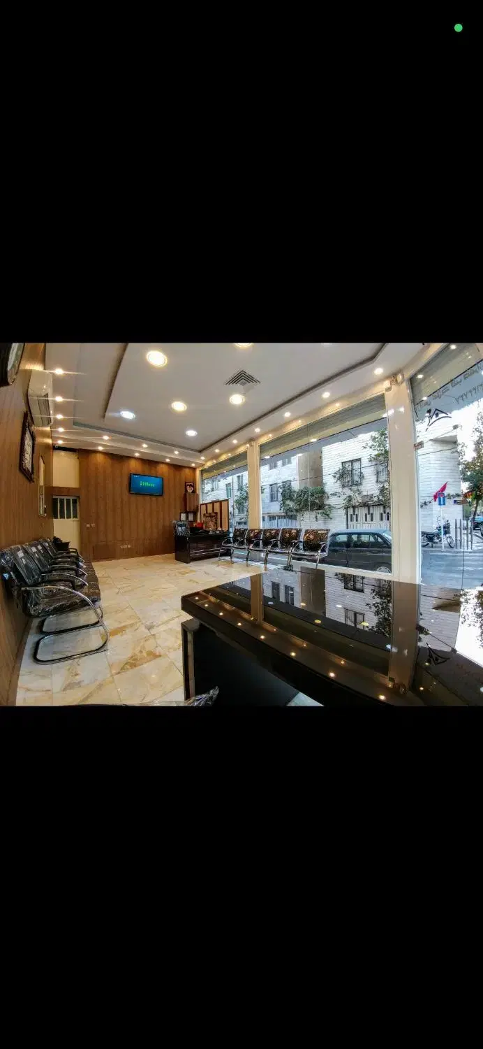 مغازه تجاری