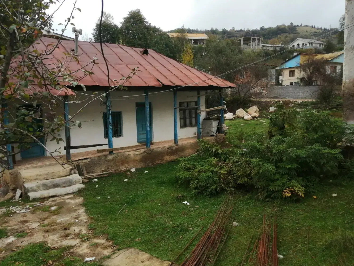 800متر مربع ملک تجاری و مسکونی در روستای سنگده