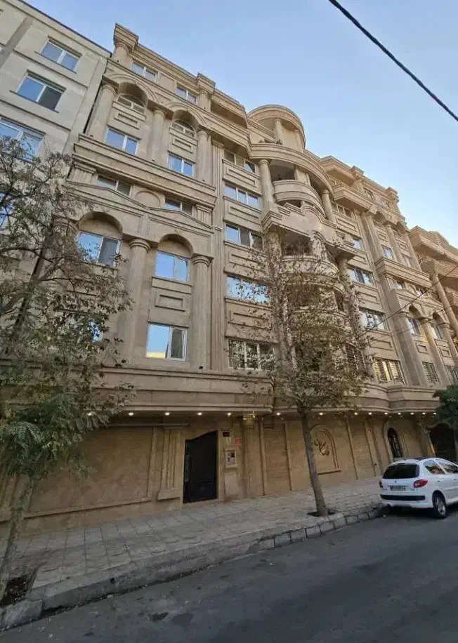 ۱۰۰متری شاخه فلکه سوم