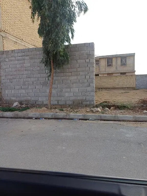 زمین ۲۵۰ متری