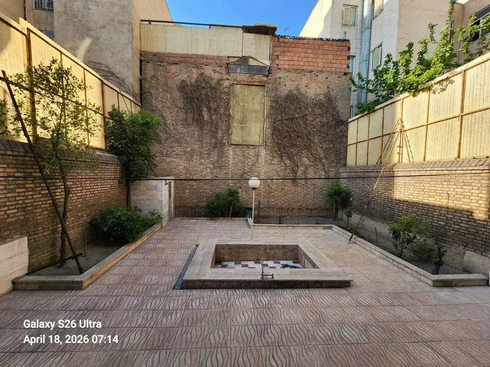 مشارکت در ساخت ۲۳۱ متر ۵ ط مسکونی