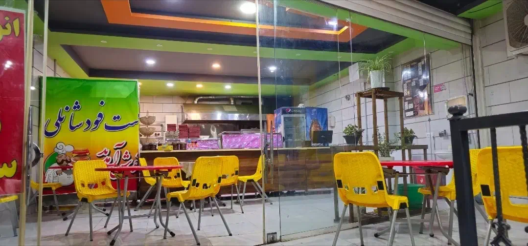 فروش مغازه بر اصلی و پاخور عالی با قیمت مناسب