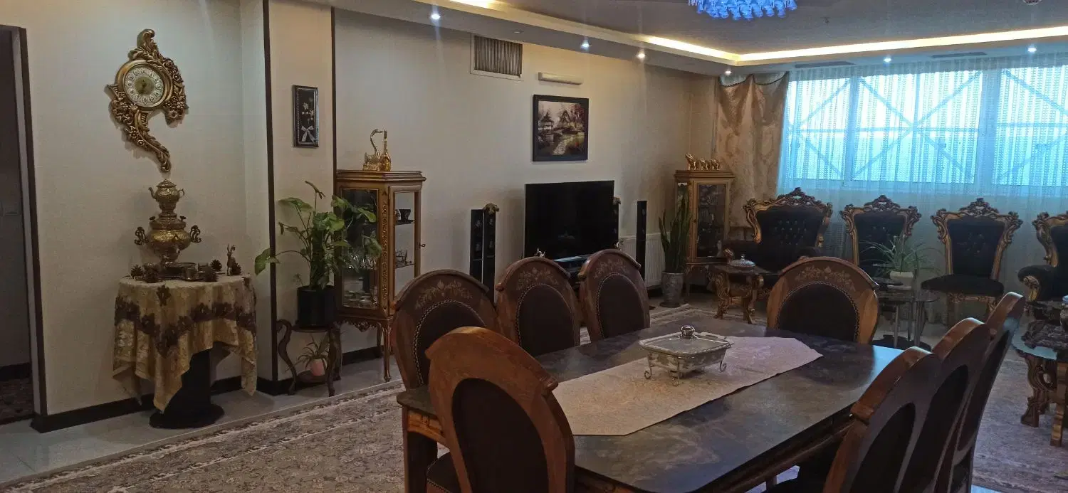 اپارتمان ۲ خواب ۱۰۰ متر ( نما ۱۲۰ متر )