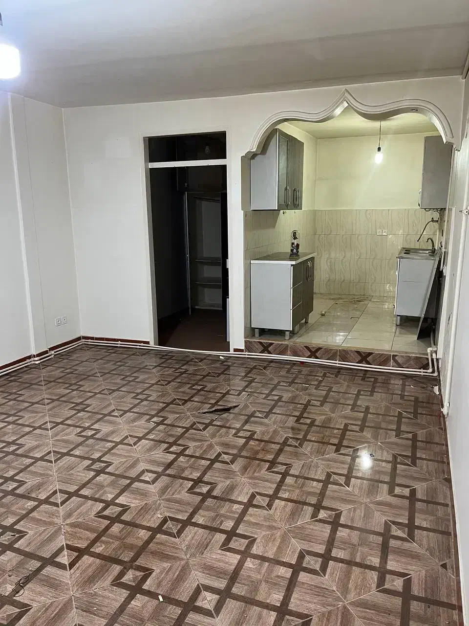 فروش و اجاره خانه 2طبقه در شهرک امام رضا