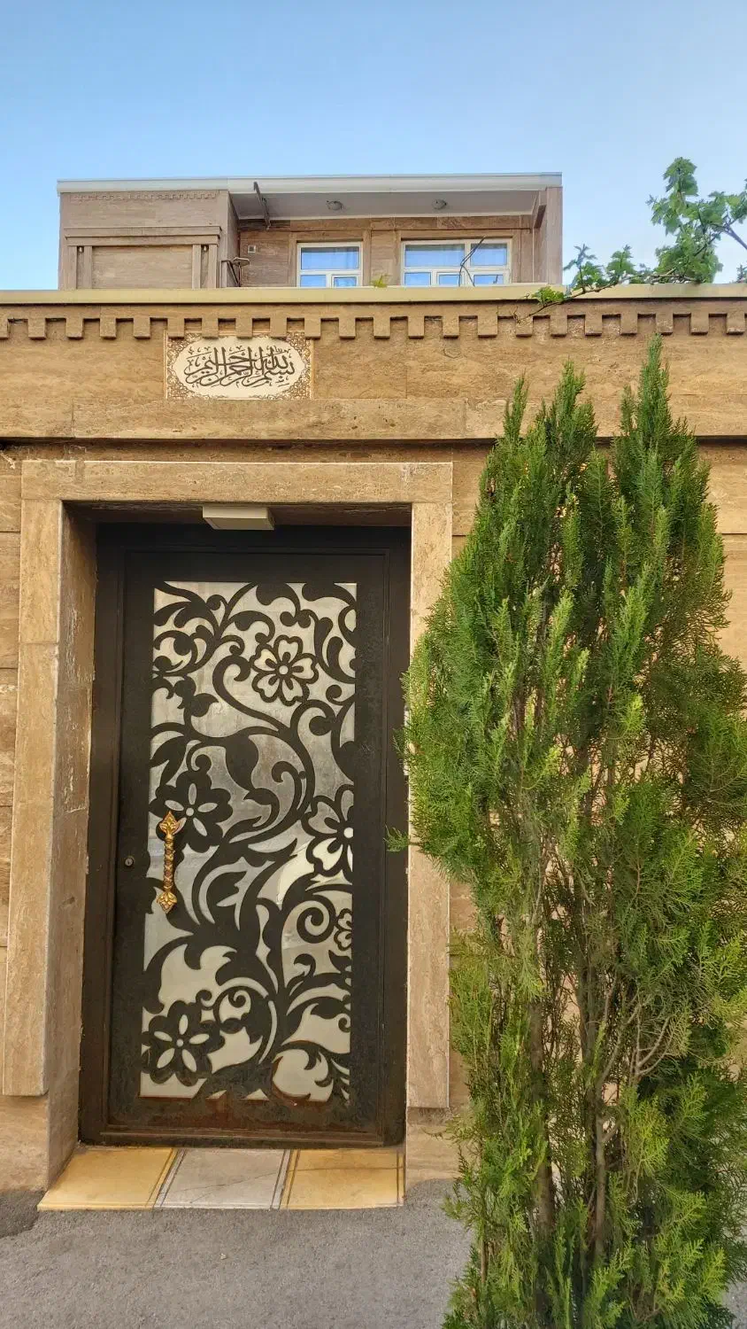 رهن و اجاره ۱۶۰ متر عباسی