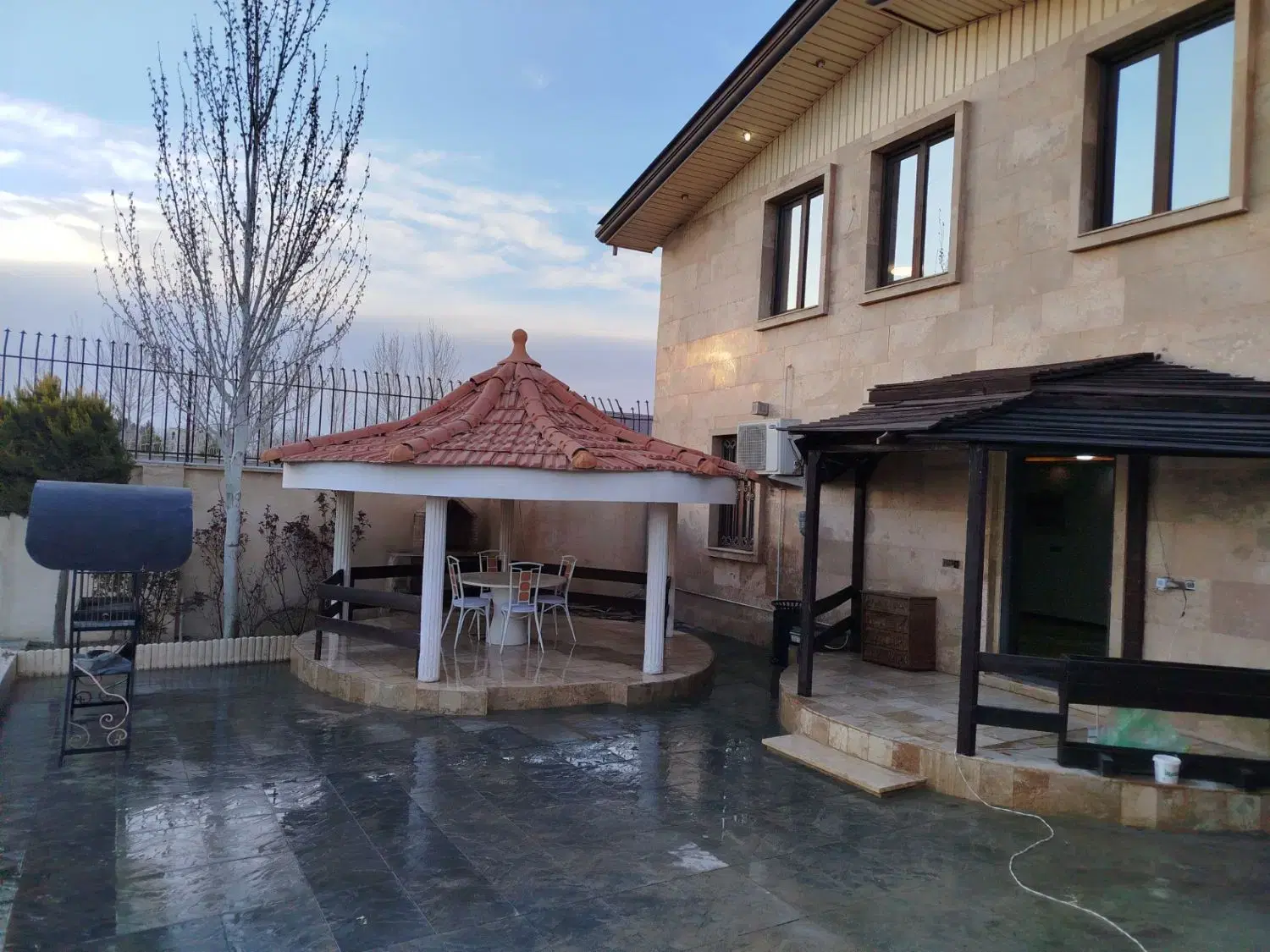 اجاره باغ ویلا و سوئیت استخردار ،روزانه و پاره وقت