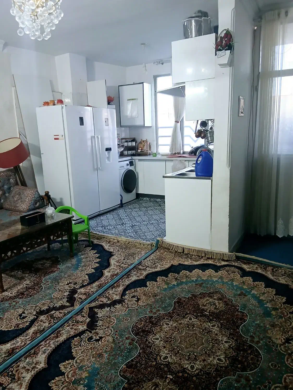 ۶۰متری (پارکینگ سندی)