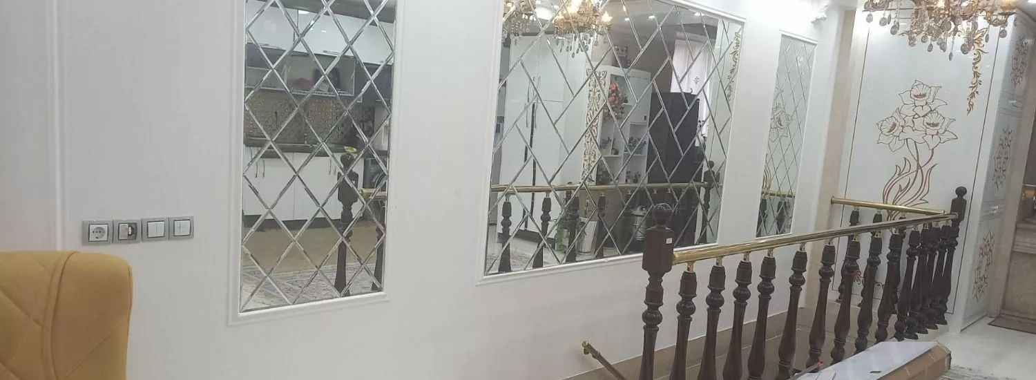 فروش خانه ویلایی ۲۴۷ متری ۴ خوابه. دستغیب