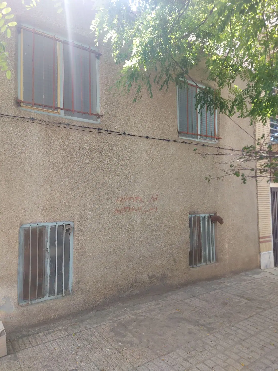 خونه ویلای ۷۵ متری امام خمینی با ۹ متر حاشیه