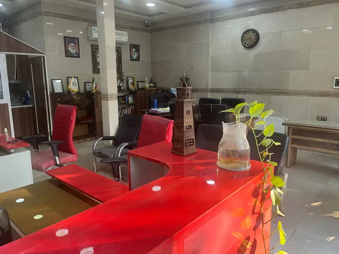 مغازه به متراژ ۷۰ متر فول امکانات