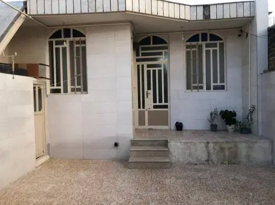 خانه ویلایی ۱۴۰ متری شاپوری