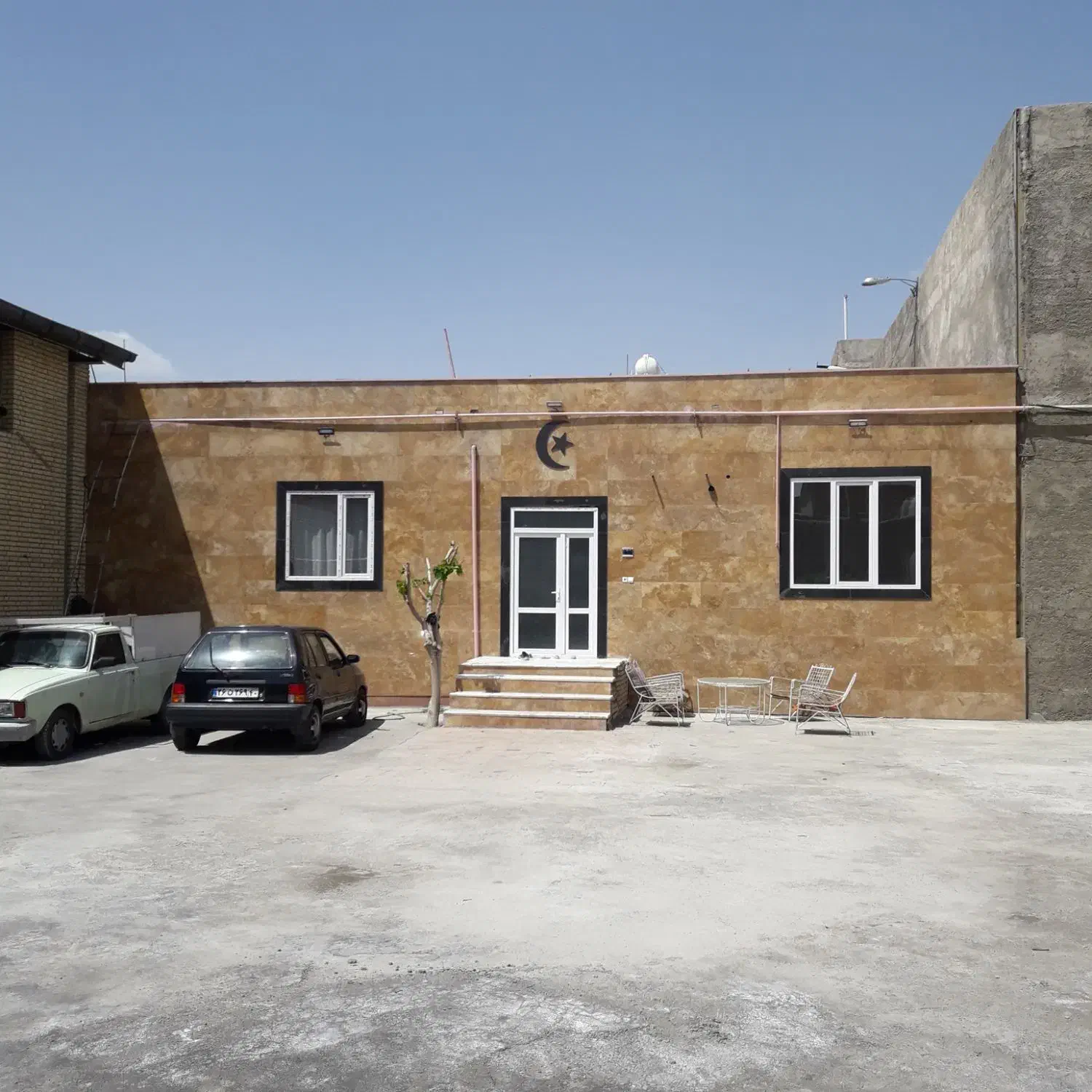 سوله صنعتی با لوکیشن تجاری نصیرآباد