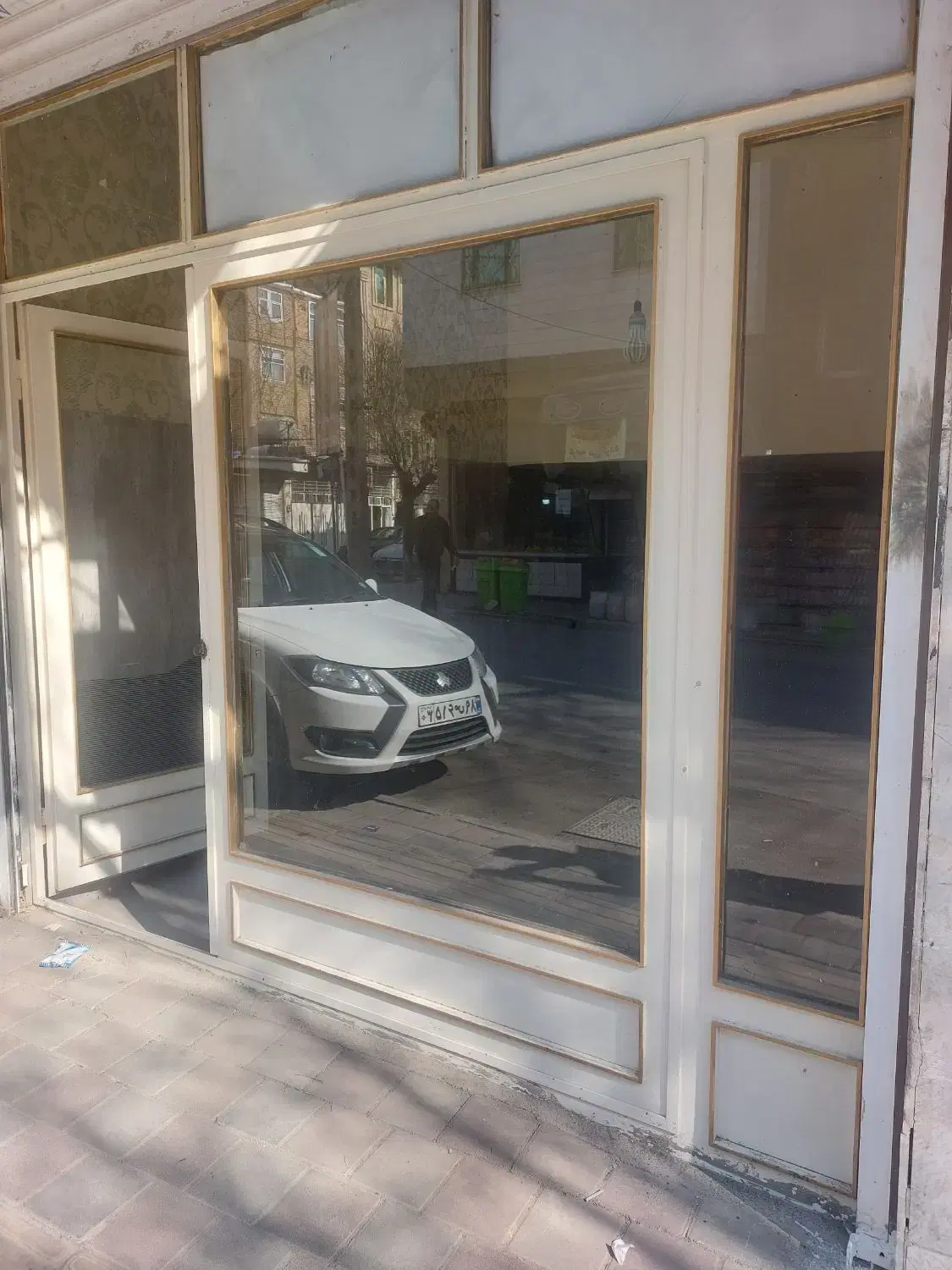 مغازه ۲۵متری دراسلامشهر