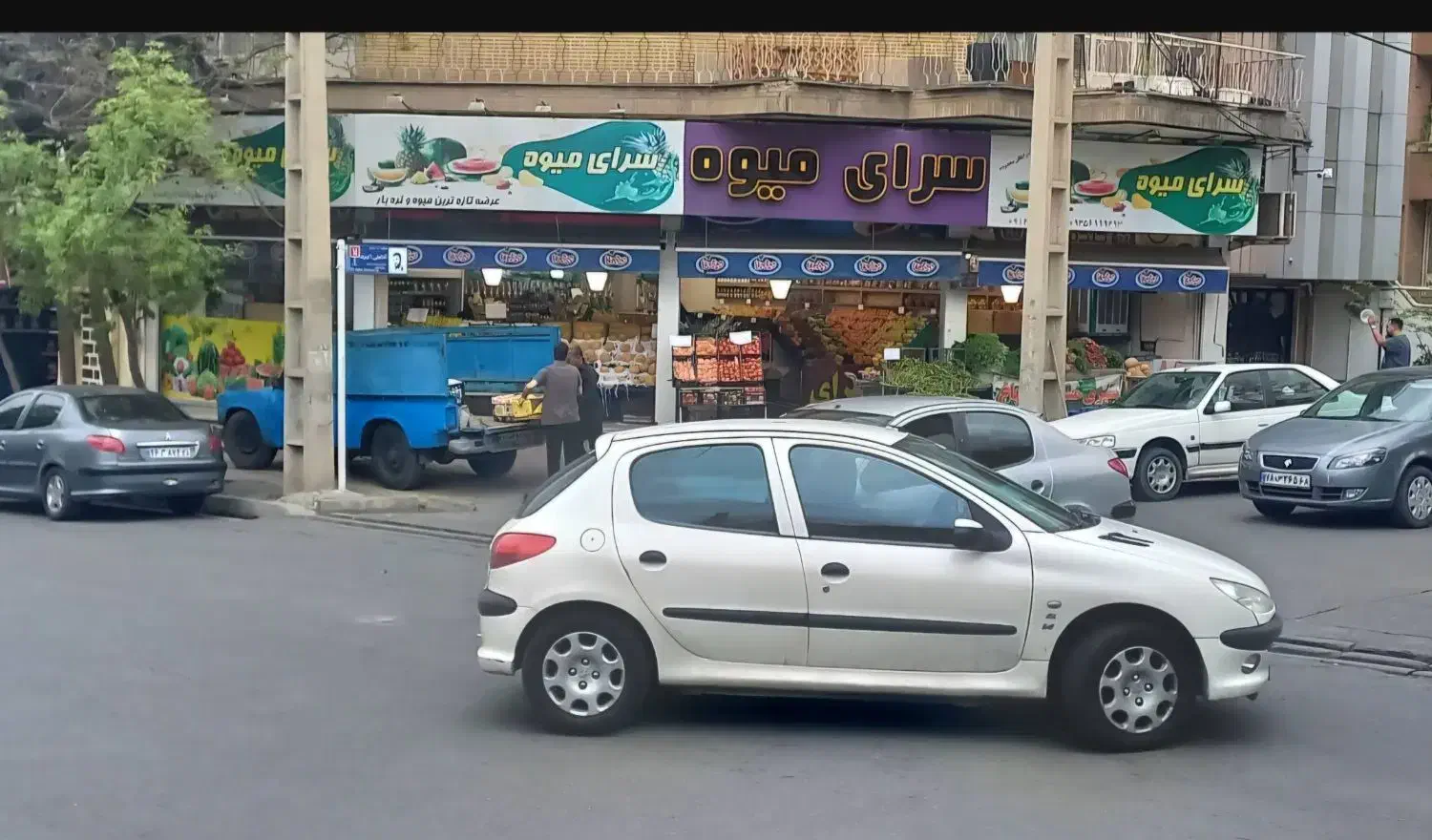 مغازه ۱۱۵ متر ۴ دهنه آکواریم گوهردشت