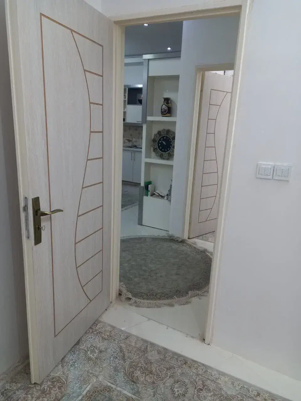 فروش تک واحدی شیرودی ۳