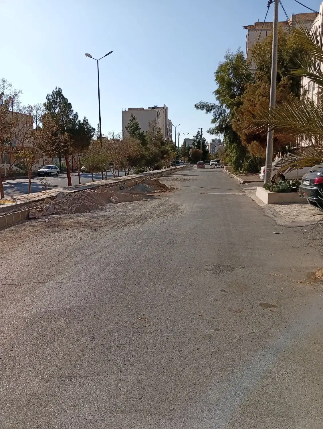 زمین محوطه مجوز دیوار کشی 1سهم آب دارد