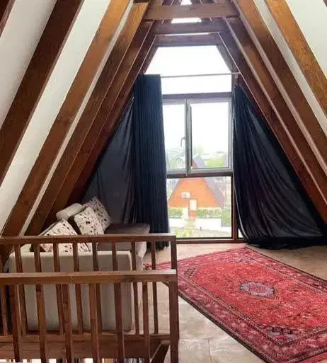 کلبه های چوبی درشهرک توریستی