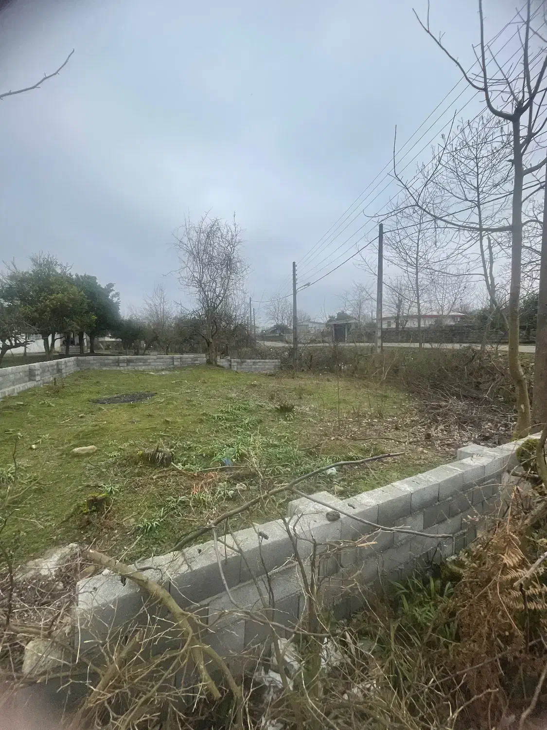 زمین سند تک برگ مسکونی و دو نبش