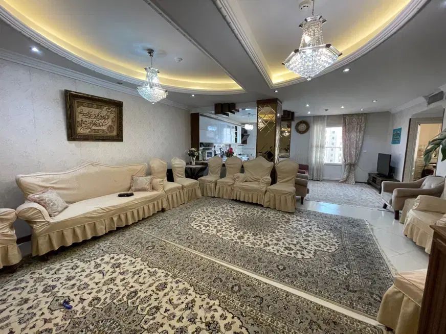 ۹۵ متر سالن پرده خور ویو ابدی