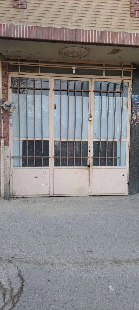 مغازه با موقعیت وقیمت عالی