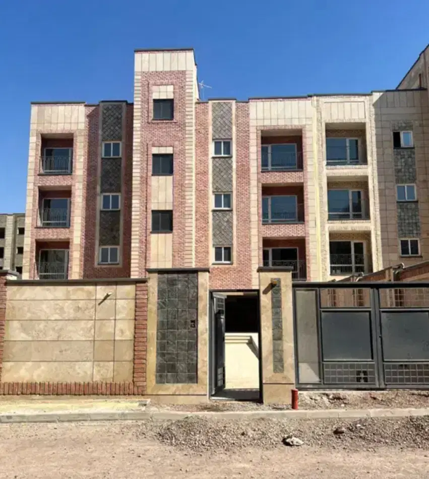 غدیر ۱۲۴ متری سه خواب ستاد کل