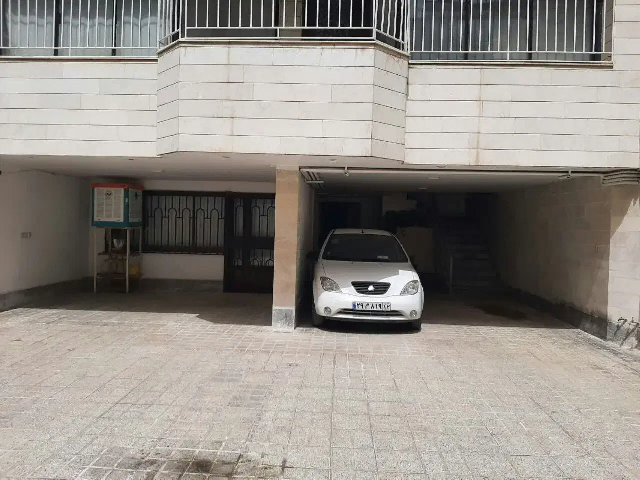 788373